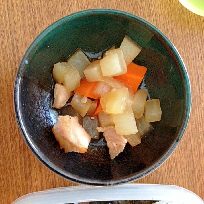 離乳食☆野菜と鶏肉の煮物